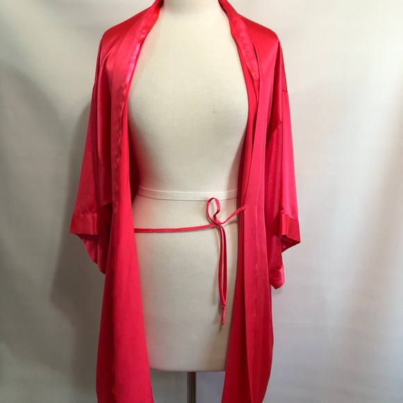 Victoria Secret kimono robe M/L NWOT red - Picture 8 of 10